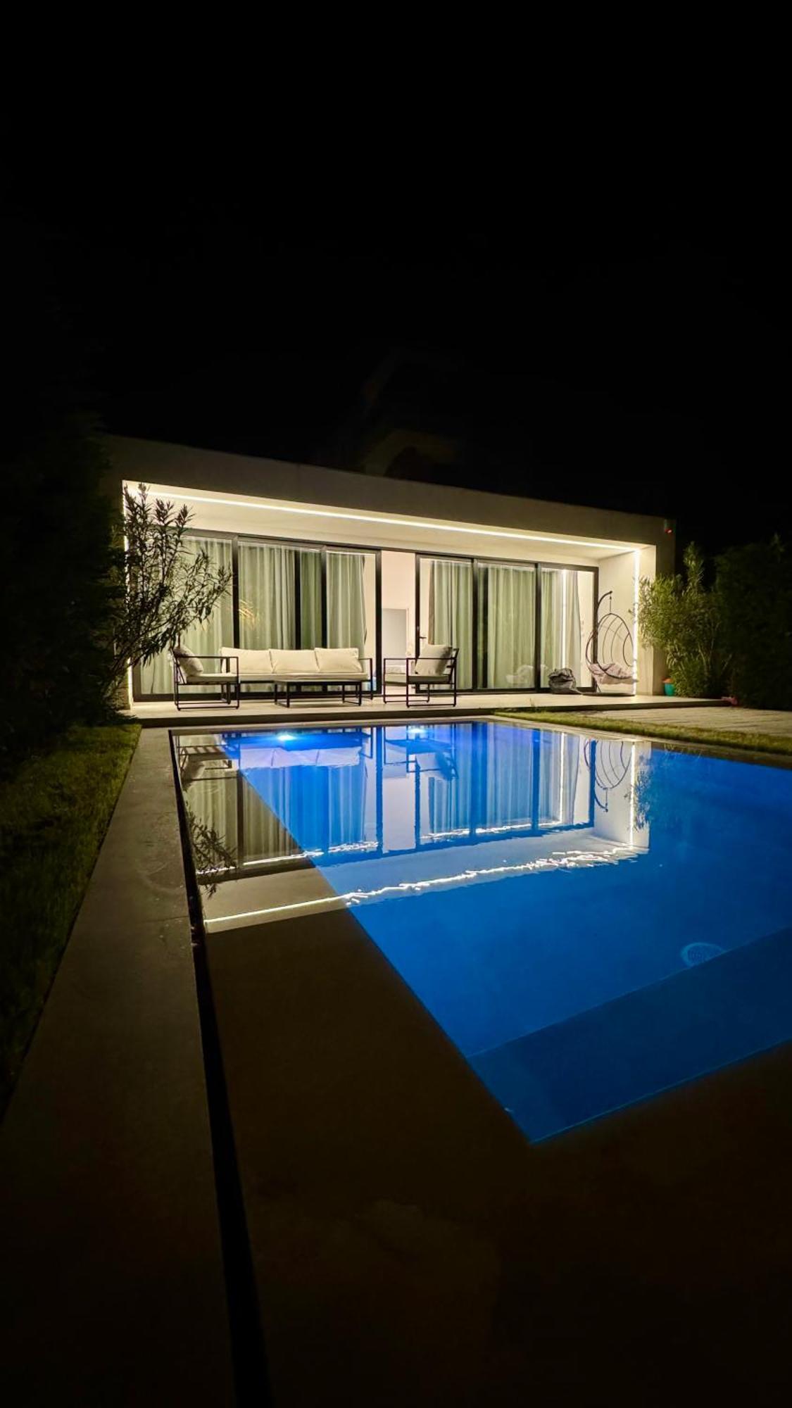 White 2 - Luxury Villa *